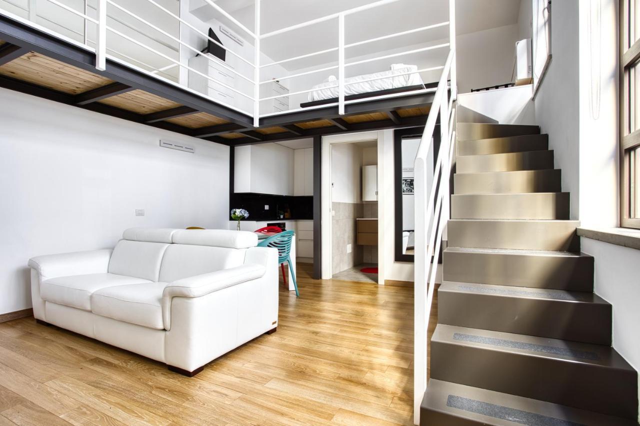 Ferienwohnung Joivy Charismatic 1-Bed Flat With Parking Mailand Exterior foto